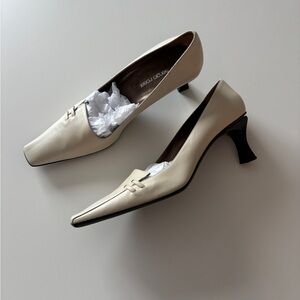Sergio Rossi Ivory Leather Pointed Kitten Heel Pumps